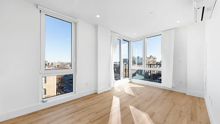 Rented by Nooklyn NYC LLC | media 17