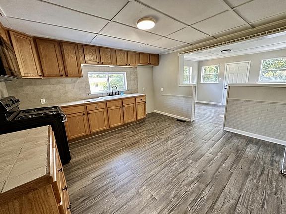 2nd image of 2716 Wisdom Cir