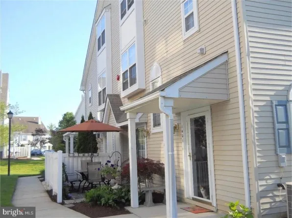 1401 Wharton Rd #1401, Mount Laurel, NJ 08054