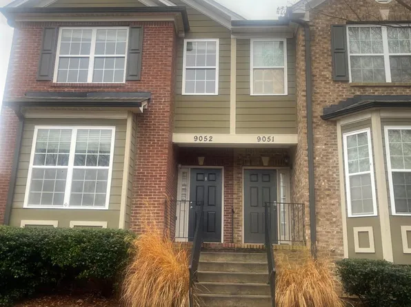 9052 Bayrose Cir, East Pt, GA 30344