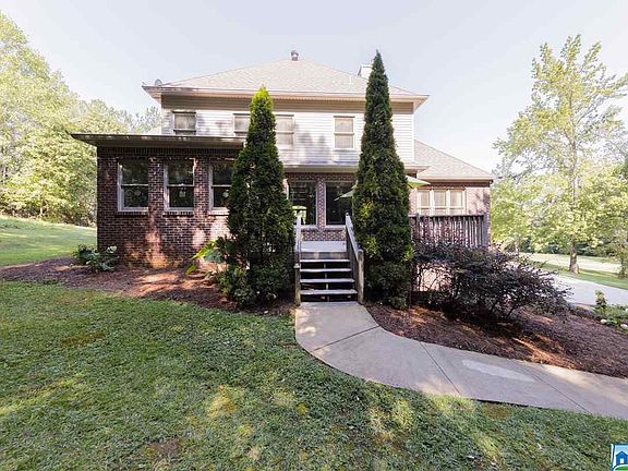 3rd image of 7380 Lake In The Woods Ln