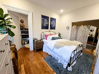 Rented by Voro New York