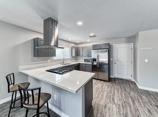 4411 Newton Dr, Las Vegas, NV 89121