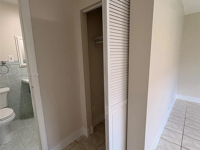 5005 SW 111th Ave #1 — Photo 8