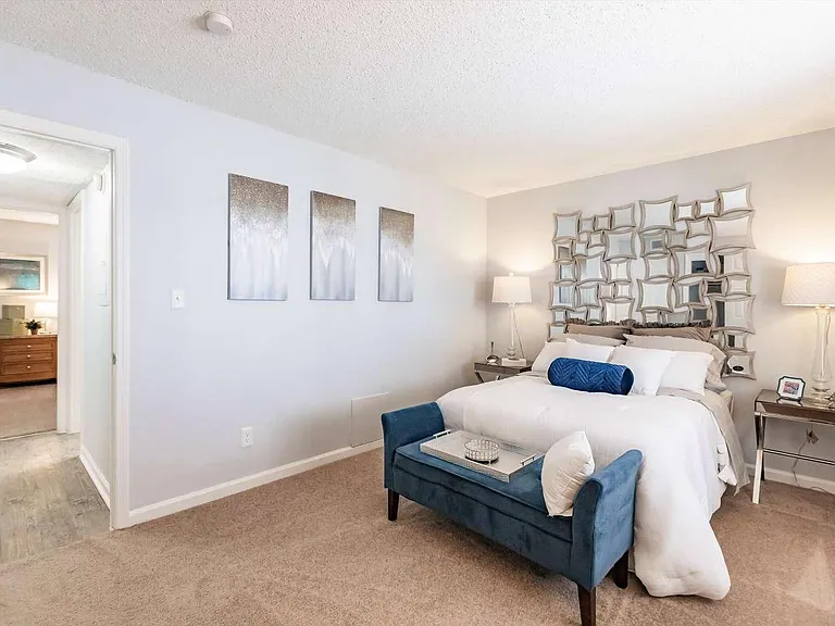 Cypress Winds Apartment Homes — Photo 12