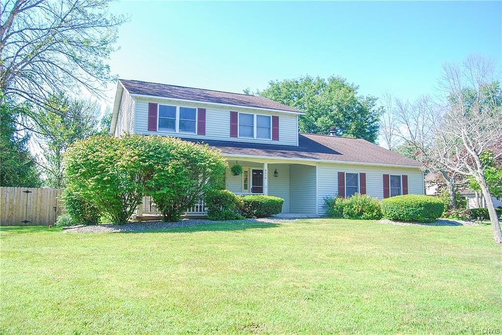 6218 Henryk Woods Rd, Cicero, NY 13039 | Zillow