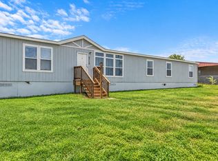 271 Alma Ln, Niederwald, TX 78640