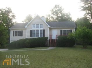 4088 Tara Ct, Loganville, GA 30052