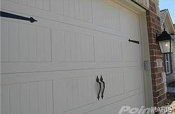 CARRIAGE STYLE GARAGE DOORS