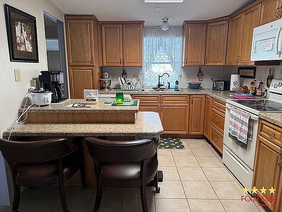 2nd image of 28237 River Run Dr