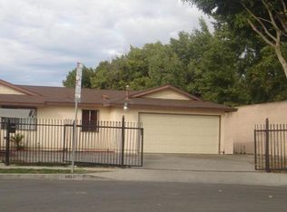 4937 E San Mateo St, Compton, CA 90221