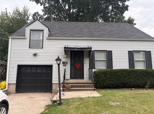 1223 S Osage St, Independence, MO 64055