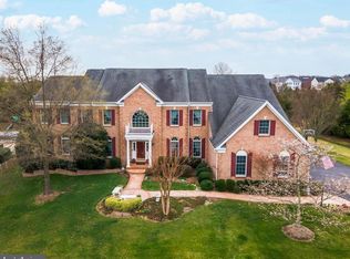 42553 Flemming Dr, Chantilly, VA 20152