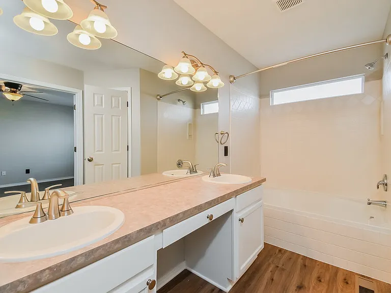 4617 Bali Ct — Photo 13