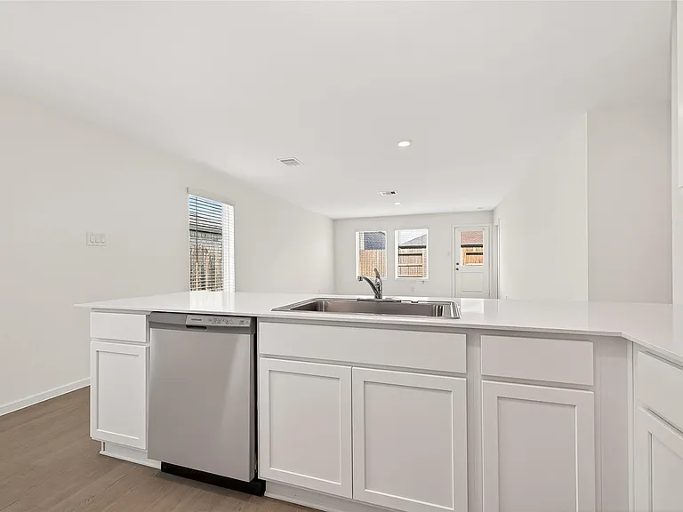 16846 Spotted Oak Dr — Photo 8
