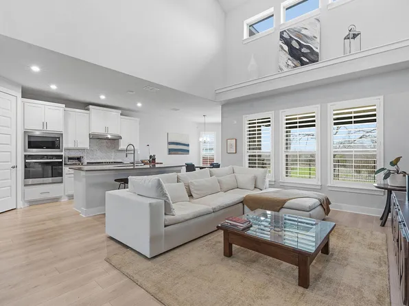 2323 Cantata Cv, Round Rock, TX 78681