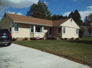 311 Meltzer Ave, Walnut, IL 61376