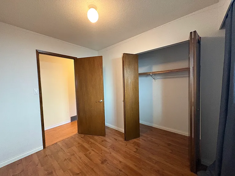 2248 E 45th Ave — Photo 21