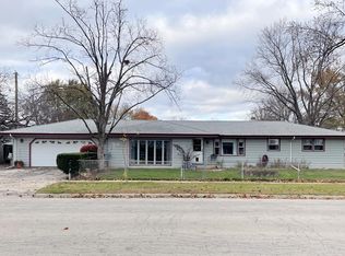 1720 Maple Ave, Loves Park, IL