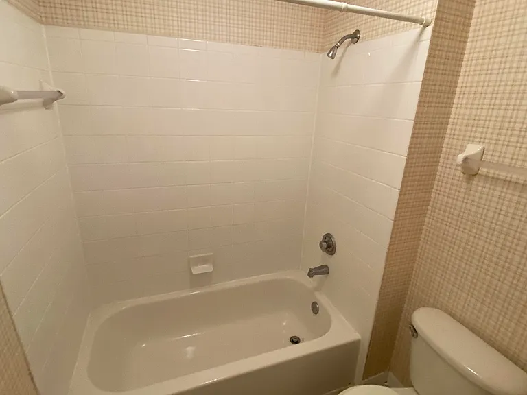 10000 SW 52nd Ave #76 — Photo 14