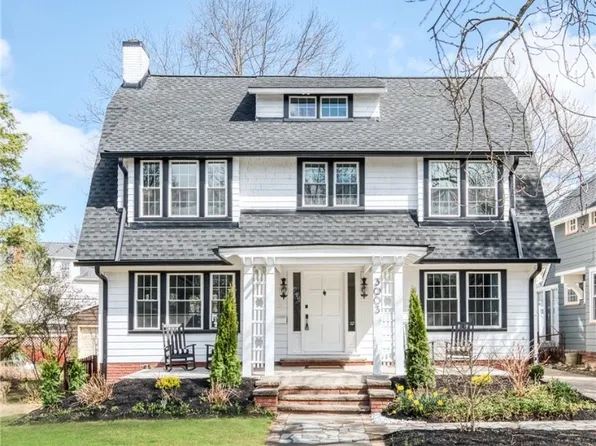 3003 Lincoln Blvd, Cleveland Heights, OH 44118