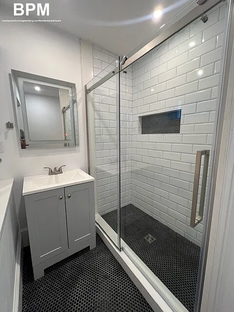 2 bed, $3,400 — Photo 3