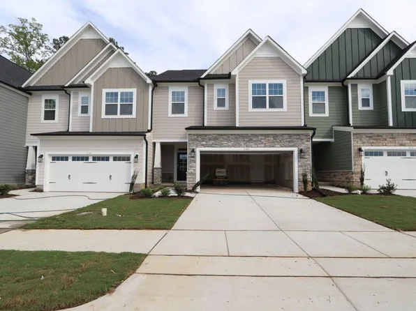 3143 Mission Olive Pl, New Hill, NC 27562