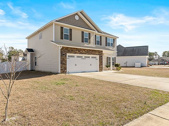 3rd image of 304 Little Egret Ln