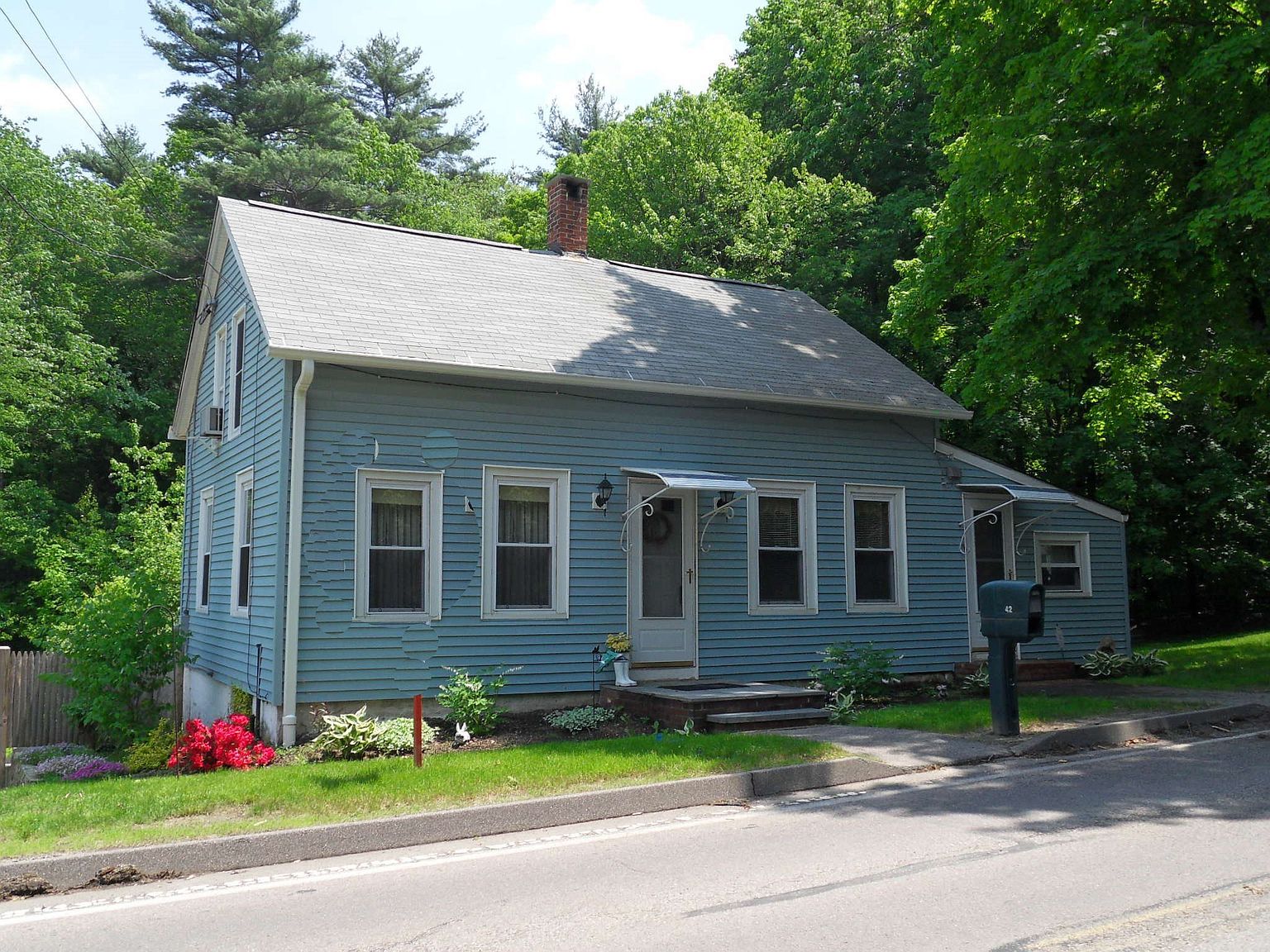 42 South St, Douglas, MA 01516 Zillow