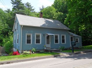 42 South St, Douglas, MA 01516