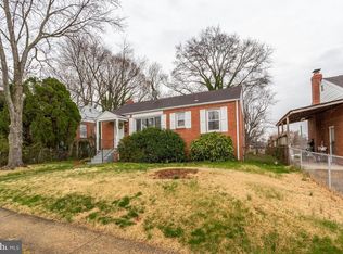 5023 Edgewood Rd, College Park, MD 20740