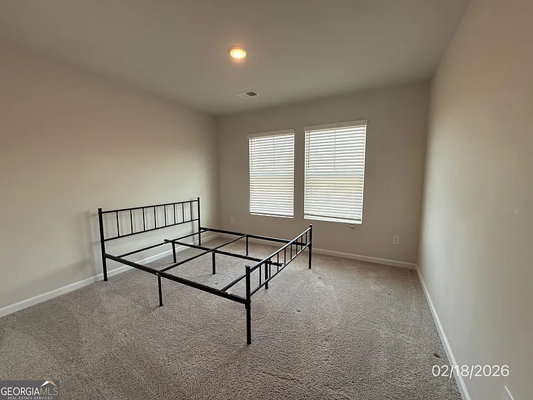 333 S Point Blvd — Photo 16
