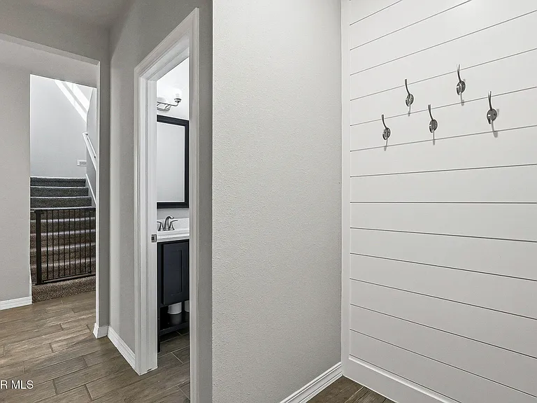 1048 Nepal Sky St — Photo 12