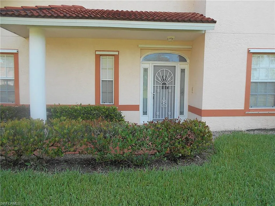 230 W Naomi Dr #4702