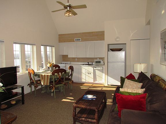 3rd image of 236 Edgemere Road #420
