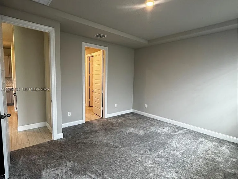 6712 NW Cloverdale Ave — Photo 32