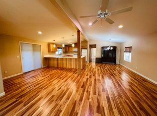 146 W Coast Rd #29, Redway, CA 95560