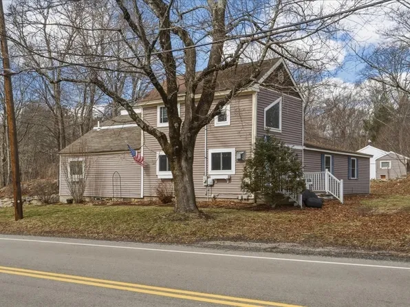 22 Milford St, Medway, MA 02053