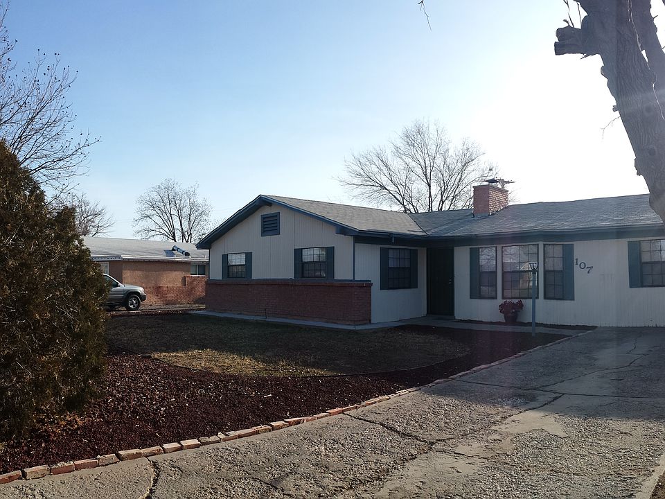 1st image of 107 Linda Cir