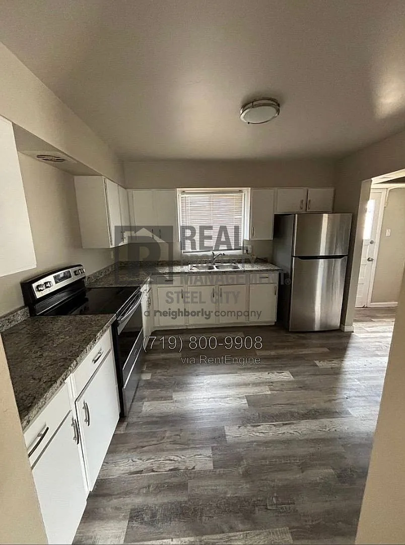 2 bed, 1.0 bath, 816 sqft, $1,300 — Photo 4