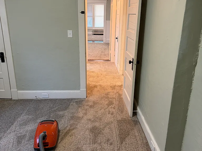 305 Park Heights Ave #1 — Photo 10