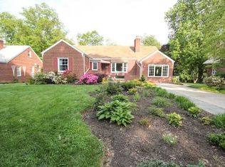 9621 Sutherland Rd, Silver Spring, MD 20901