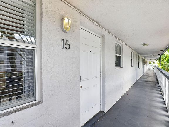 2nd image of 2741 NE 8th Avenue #15