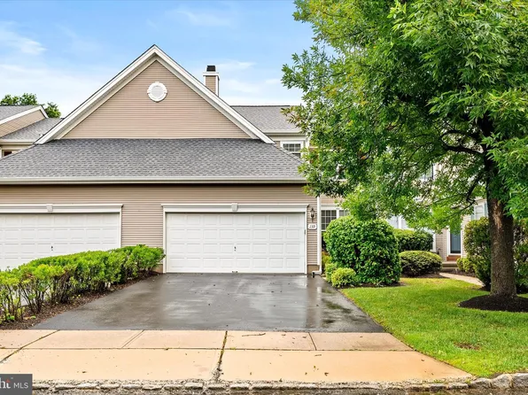 139 Coburn Rd, Pennington, NJ 08534