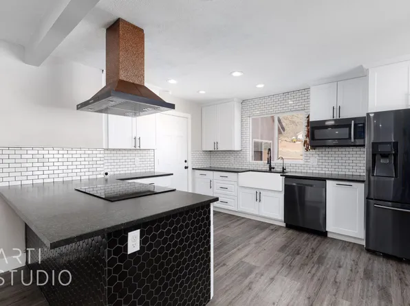 102 N Donlee Dr, St George, UT 84770