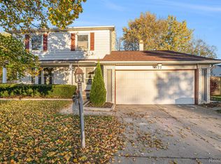 2152 Hillwood Dr, Davison, MI 48423