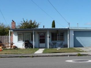 292 Sunnybrook Dr, Fortuna, CA 95540