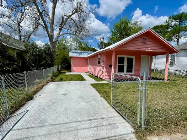 312 Lucky St, Swainsboro, GA 30401