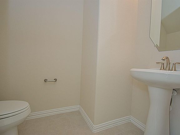 5th image of 9907 Pine Forest Ct