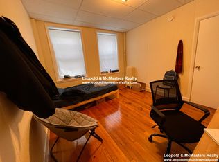 95 Gordon St #8U, Brighton, MA 02135